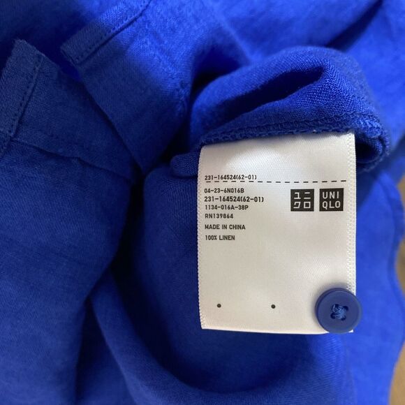 Uniqlo Women's 100% Linen Size Large Cobalt Blue Button Up Sleeveless top - Picture 4 of 5